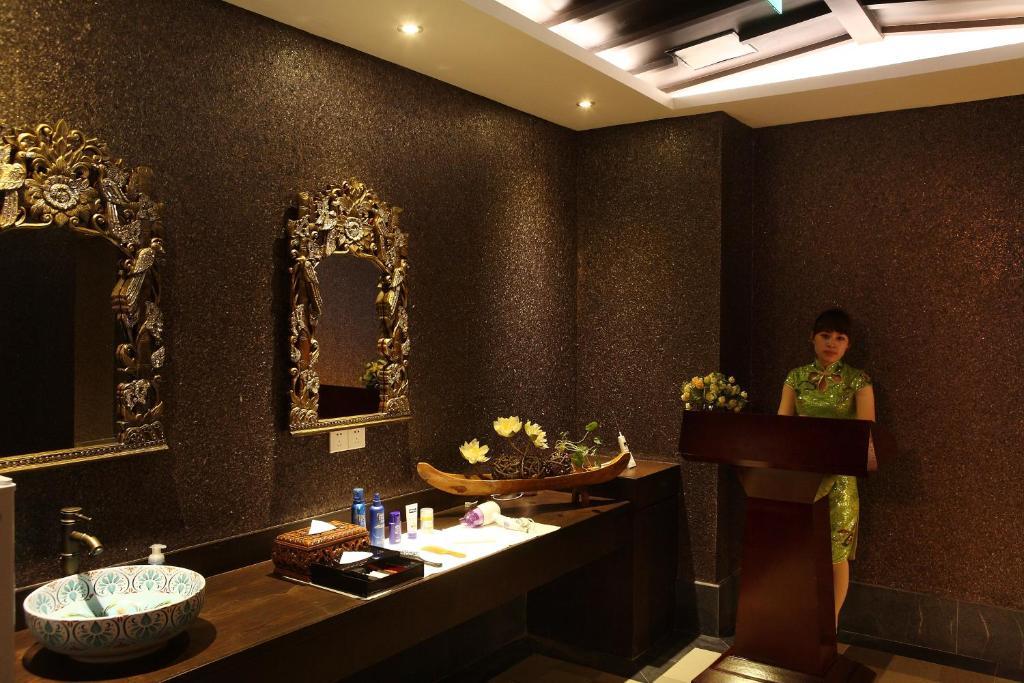 南京巴厘原墅·沃阁温泉酒店 南靖县 外观 照片