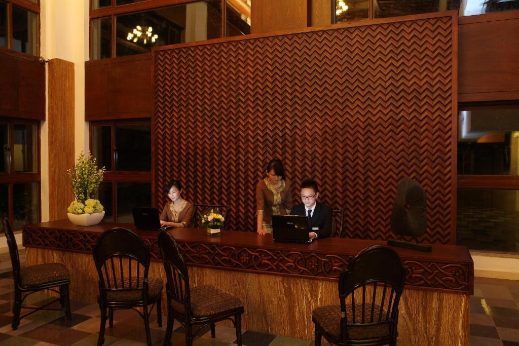 南京巴厘原墅·沃阁温泉酒店 南靖县 外观 照片